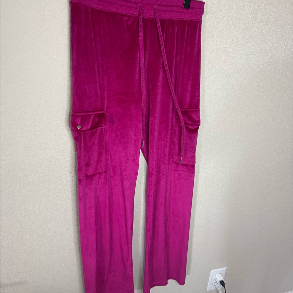 Juicy Couture Pink Velour Cargo Pants Rhinestone Logo Size Small